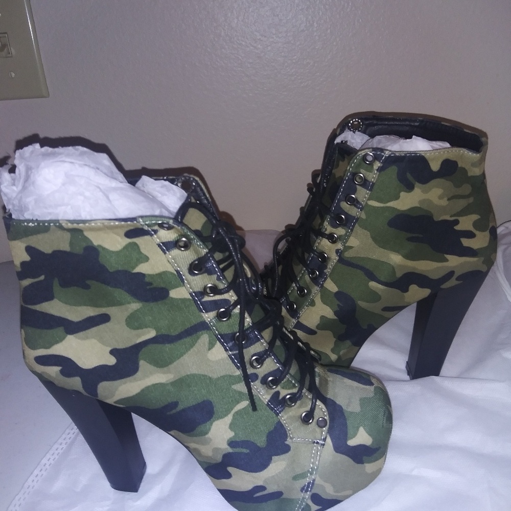 Women shoes